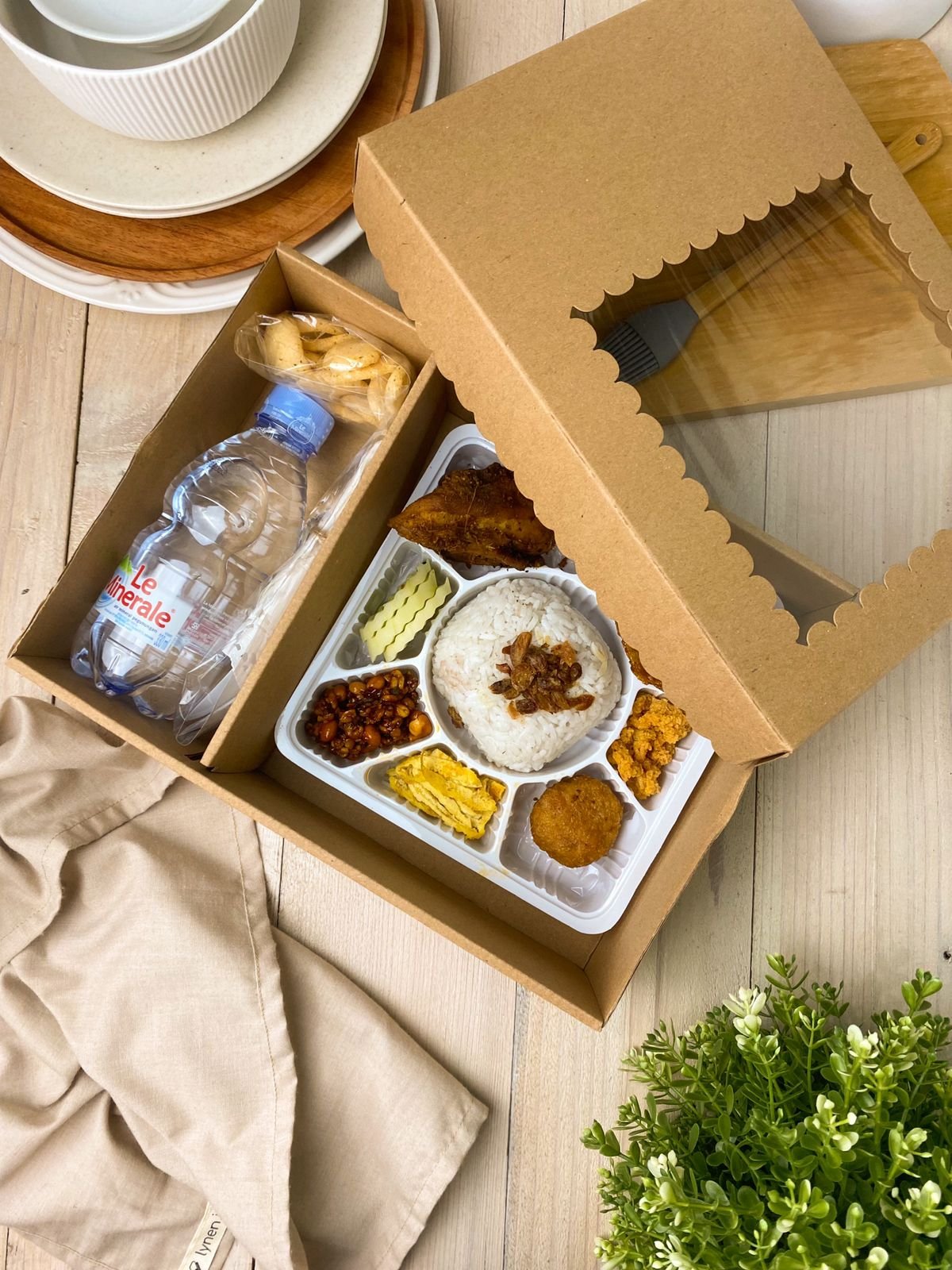 10PCS - Dus lunch Box Packaging Kotak Catering Sekat Window mika UK 20 - Image 3