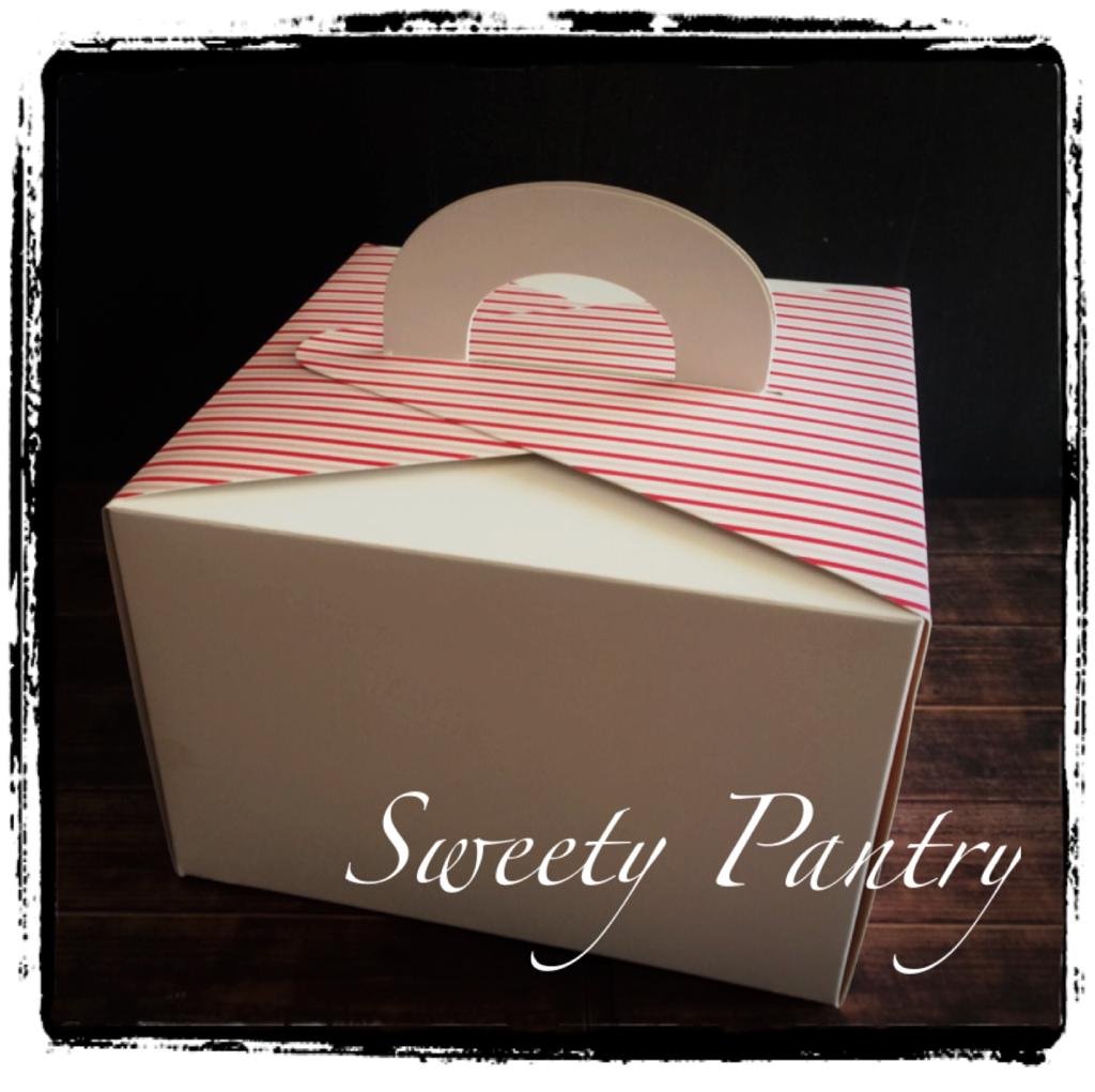 5PCS - 42215 WRP - box dus kue packaging kemasan cake White Red 22x22x15cm