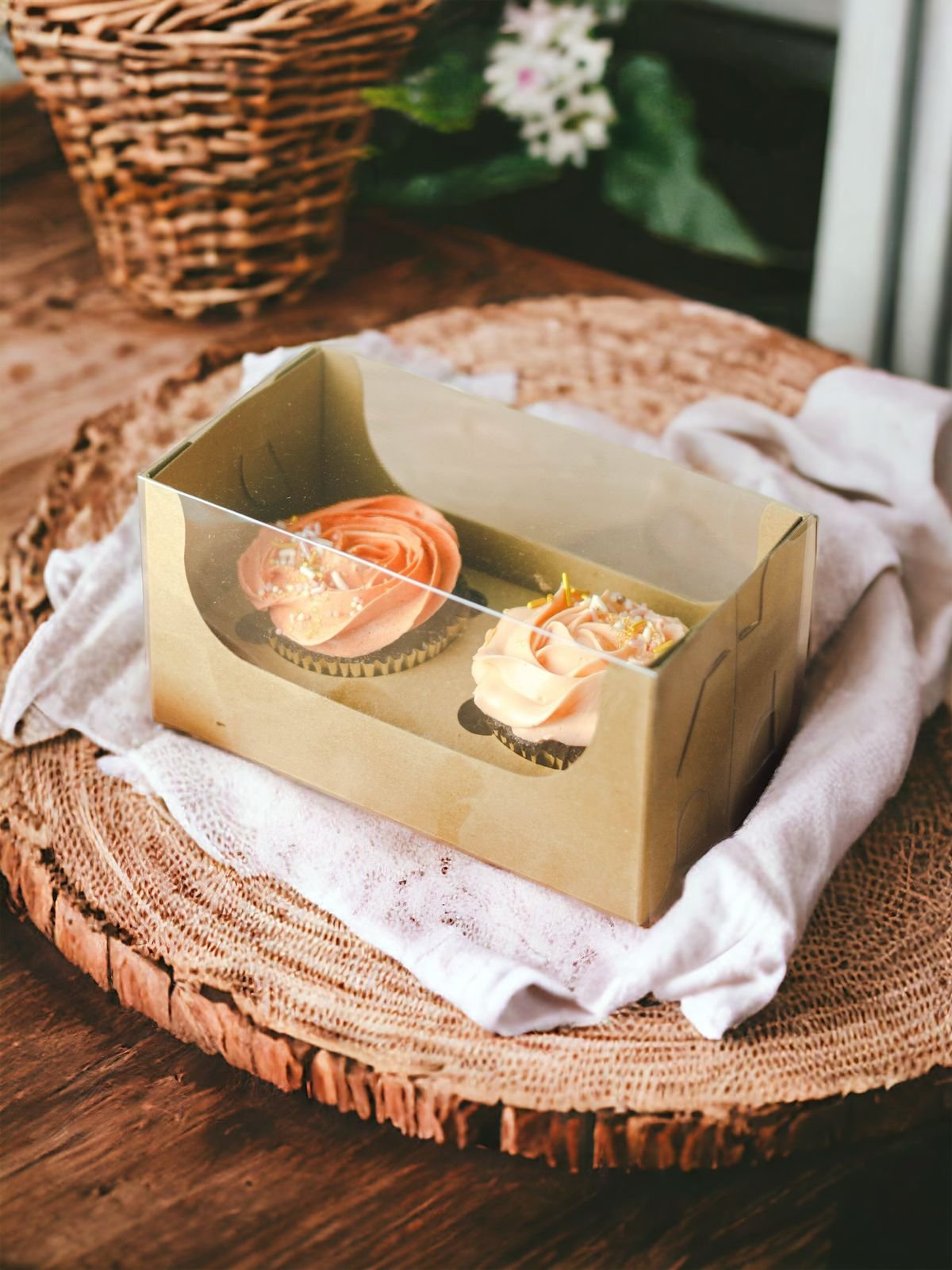 10PCS - WB170909 B - Dus Cupcake/Box kue model Mika Cupcake isi 2